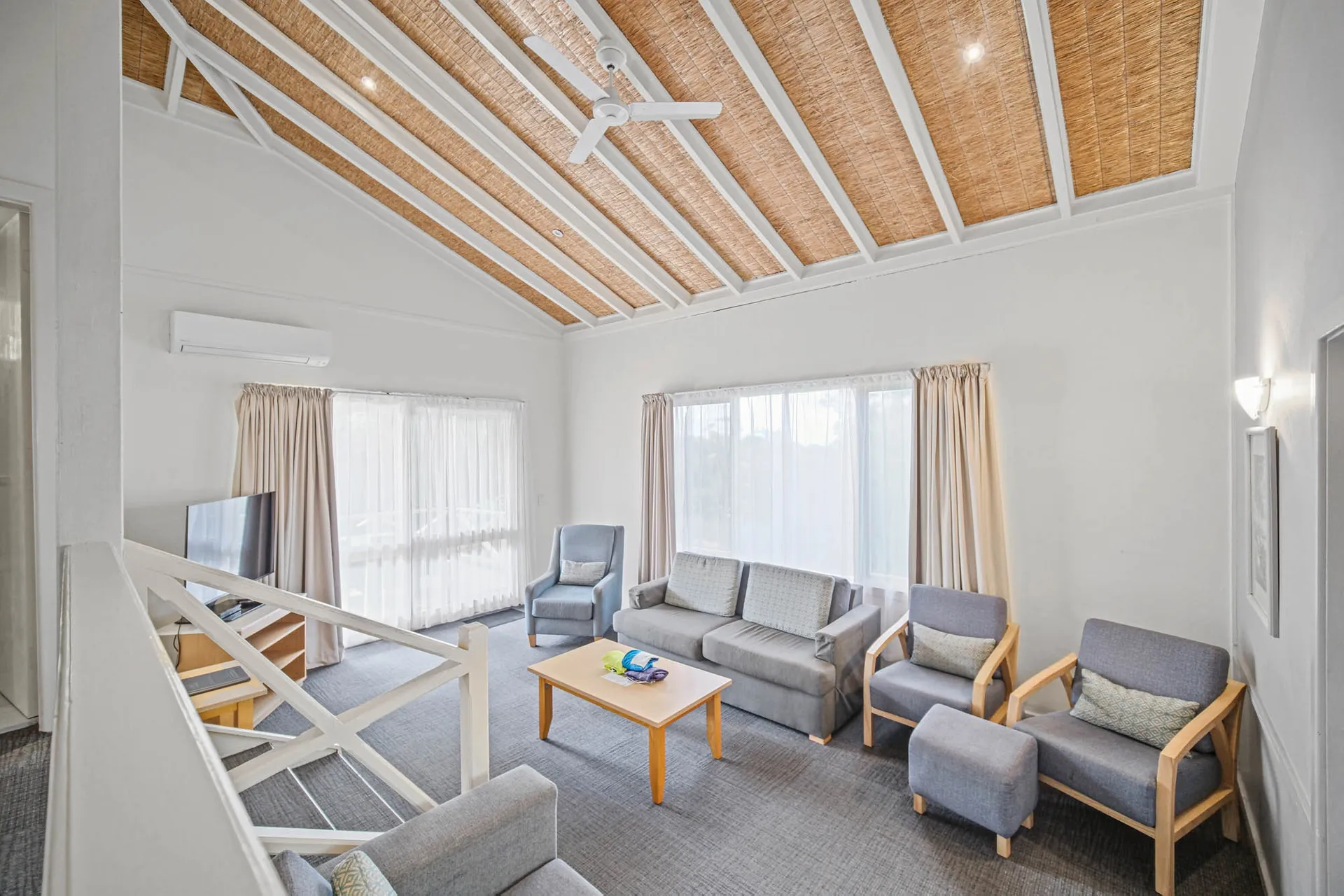 Shores Beach & Lakeside Villas